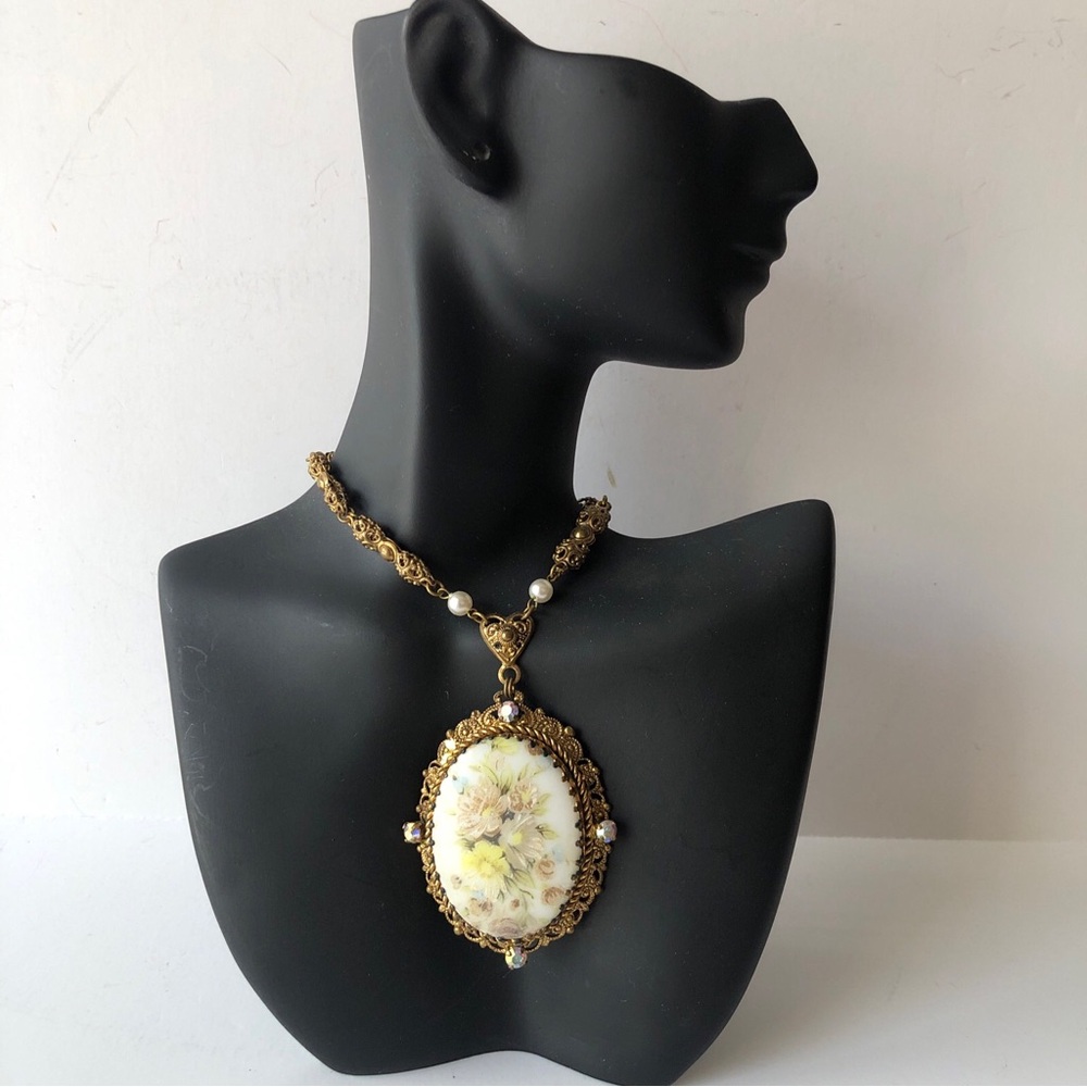 Vintage Signed Western Germany Painted Porcelain Floral Filigree Necklace